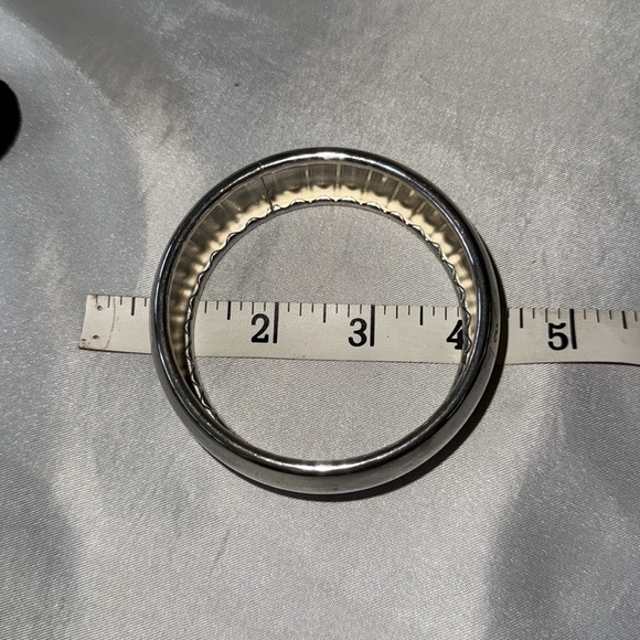 Bundle of Bangles Vibrant Geometric Bangle Collection - Picture 4 of 15